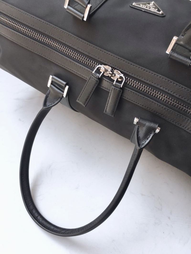Pra*a travel bags